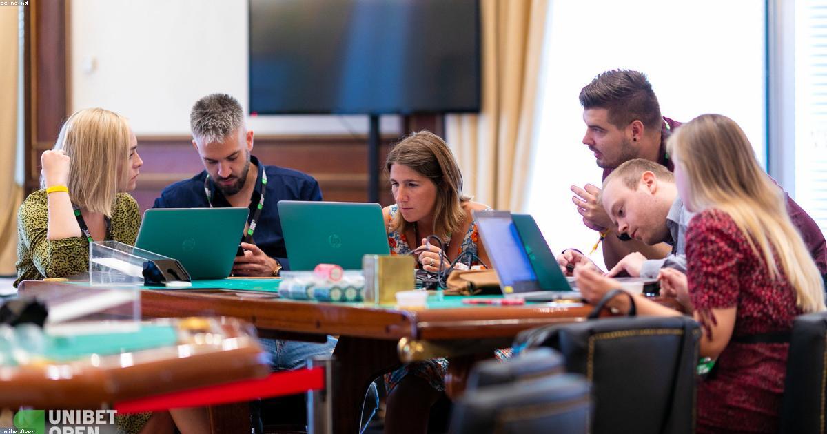 Either Pair Side Tips Menang Baccarat Live MAPSBET