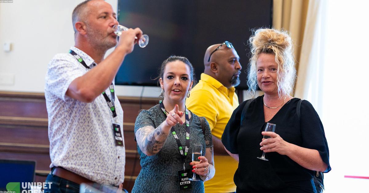 Teen Patti Live Tips Menang Casino Dealer MAPSBET